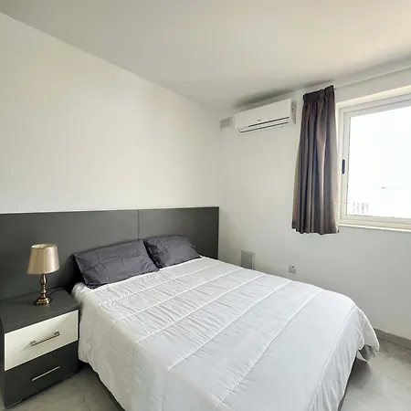 Apartment Swieqi Spacious 3 Bdr By Pmi Malta *